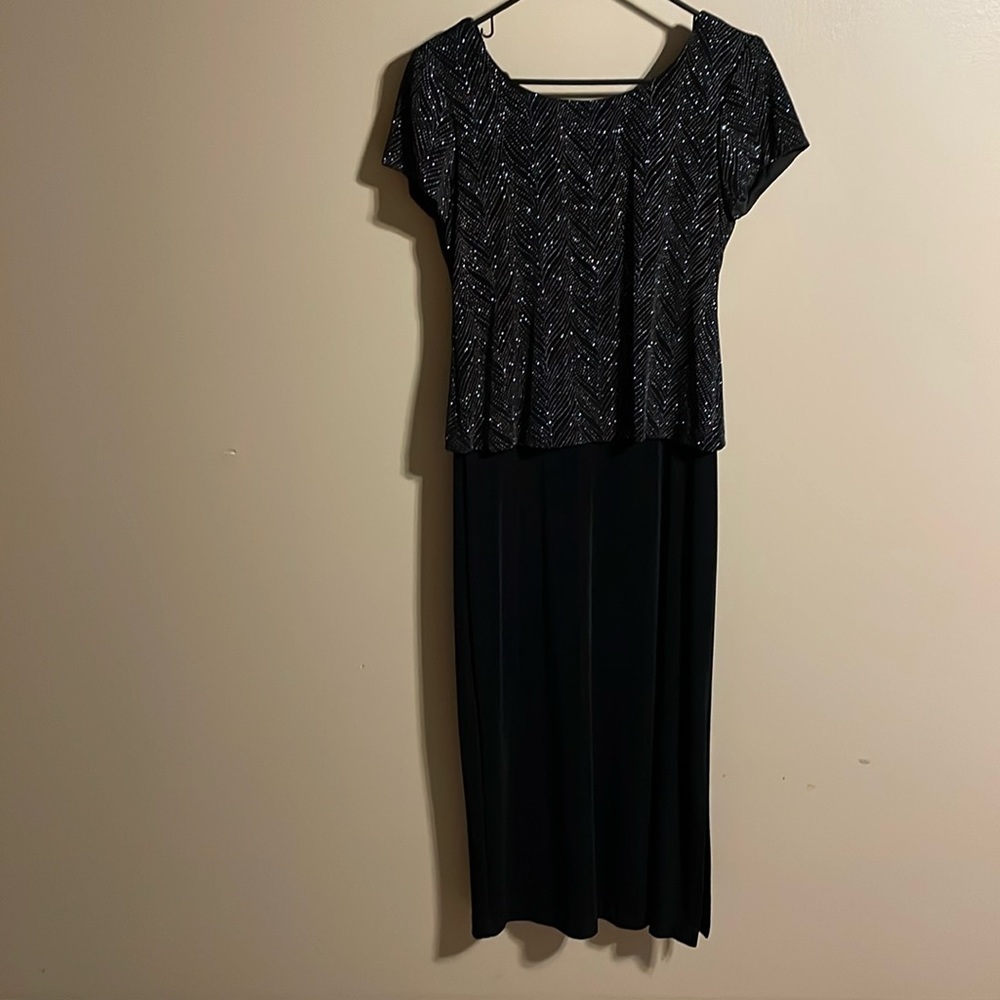 Black sequins like topped cocktail dress with cap sleeves SL Fashion size 6 p